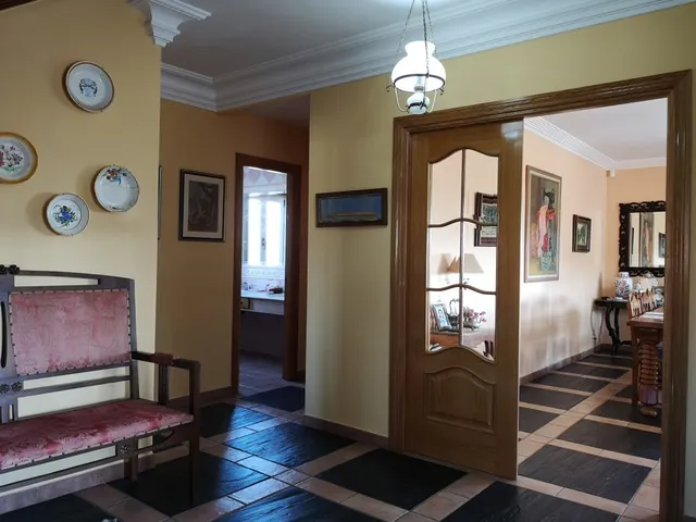 Urbis te ofrece un espectacular terreno con chalet en venta en Ciudad Rodrigo, Salamanca. — 5