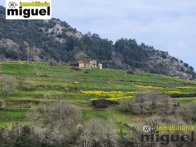 Se vende gran parcela edificable en Narganes, Peñamella Baja — 3