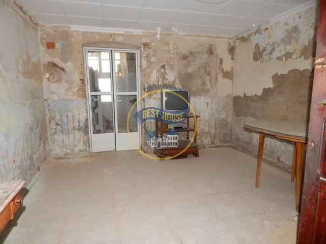 OPORTUNIDAD, AMPLIA CASA PARA REFORMAR EN AGULLENT - foto 2