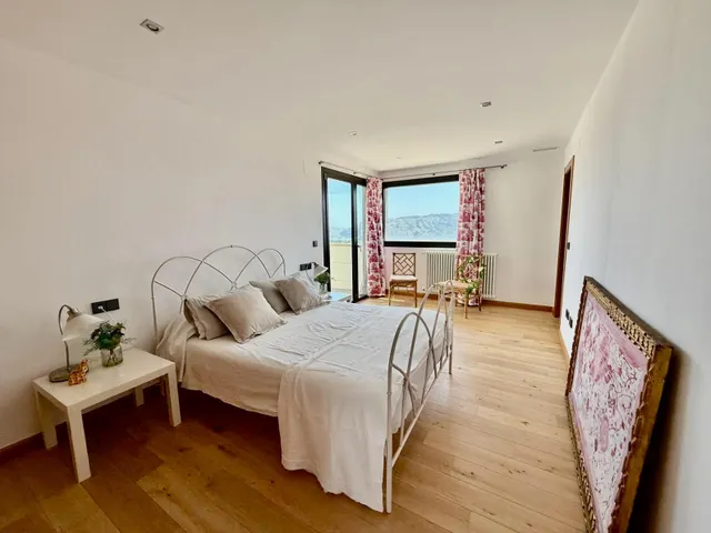 ESPECTACULAR VILLA DE LUJO CON PISCINA PRIVADA Y VISTAS AL PAISAJE EN RELLEU — 20