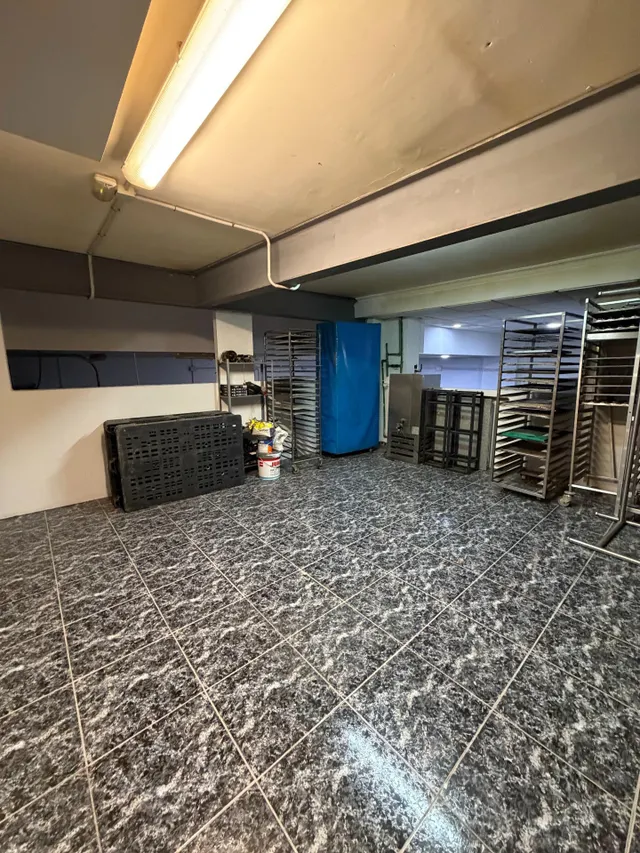 Bar-cafetería con obrador de panadería y pastelería en traspaso en la camella, Arona — 25