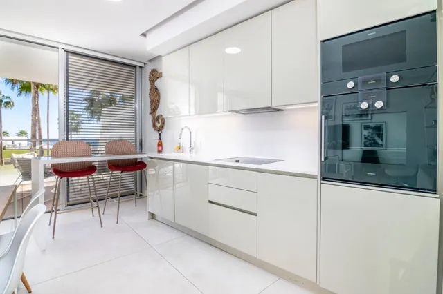 Apartamento de 2 dormitorios en The Edge Estepona — 16