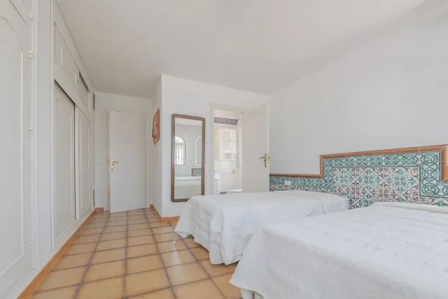 Chalet 3 habitaciones 233m² en venta - Marbella — 24