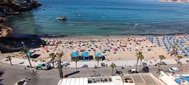INCREIBLE PISO DE DOS DORMITORIOS EN 1ª LINEA DE PLAYA LEVANTE CON GARAJE ,PISCINA Y VISTAS ..!!!!!! — 12