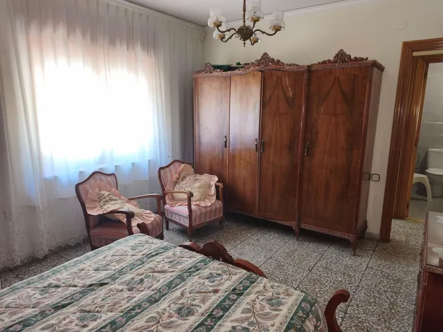 VIVIENDA CON GARAJE Y TRASTERO EN BARRIO DE SAN ROQUE — 12