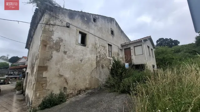 Oportunidad de Inversión en Bareyo: Casa para Rehabilitar y Amplia Parcela Rústica — 2