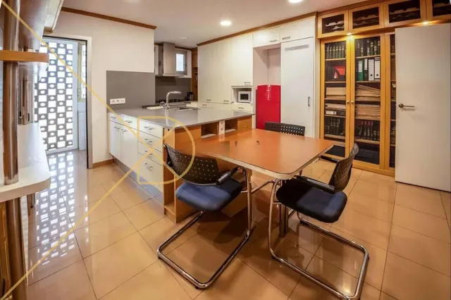 Piso de alto standing en Pedralbes con vistas privilegiadas — 24