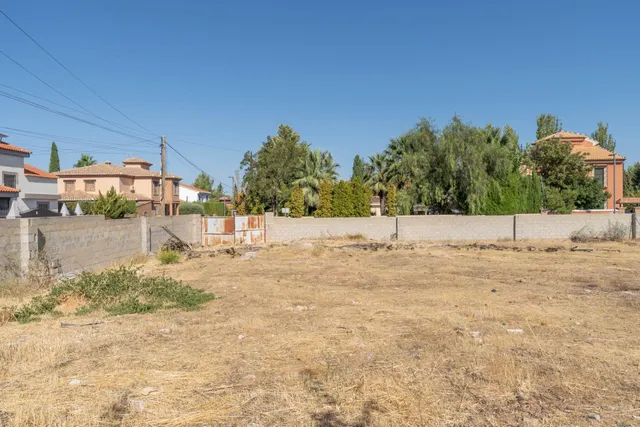Magnífico solar de 1.002 m2 destinado a chalets individuales en la Urbanización Molino Ato de Otura — 24