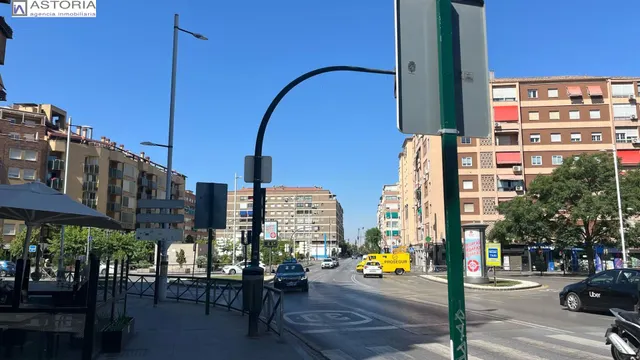 Piso sin muebles junto a Gran Capitán — 17