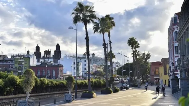 Piso de 3 Dormitorios en la Calle Peregrina de Las Palmas — 25