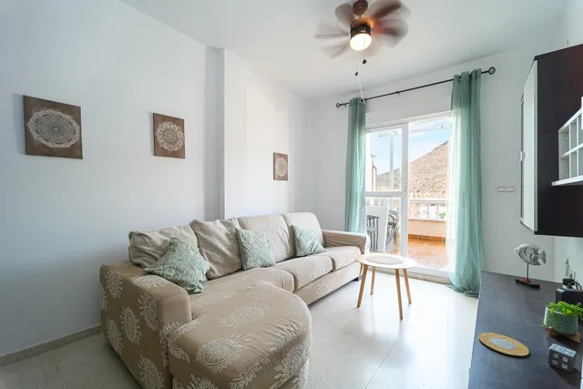 Estupendo piso en venta ubicado en Castell de Ferro — 13