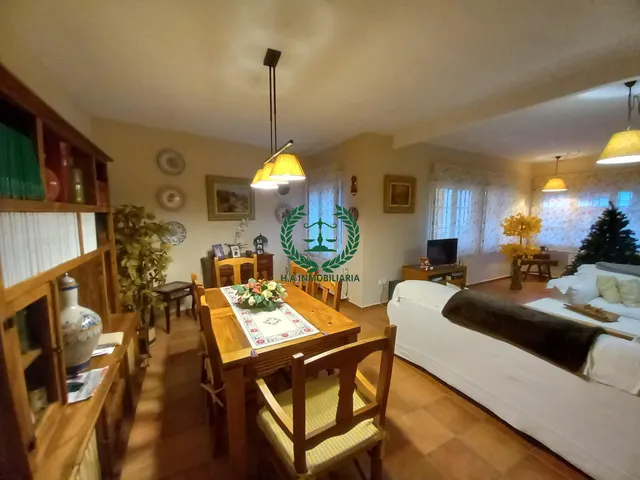 SE VENDE CHALET INDEPENDIENTE EN VENTURADA (SIERRA NORTE)  . JARDIN Y TERRAZA — 7