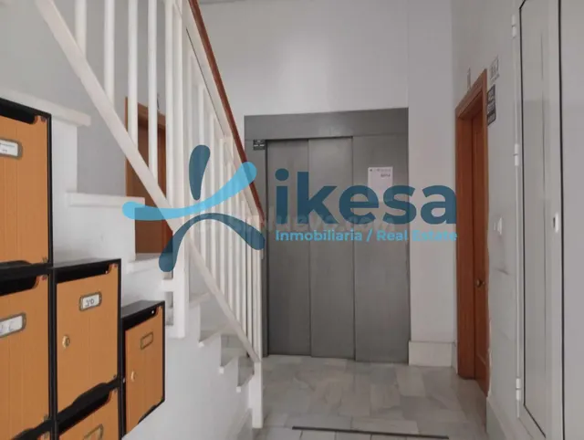 VENTA DE PISO EN GARRUCHA (ALMERÍA) - foto 3