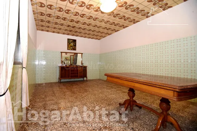 GRAN CASA CON TERRAZA Y TRASTERO - foto 4