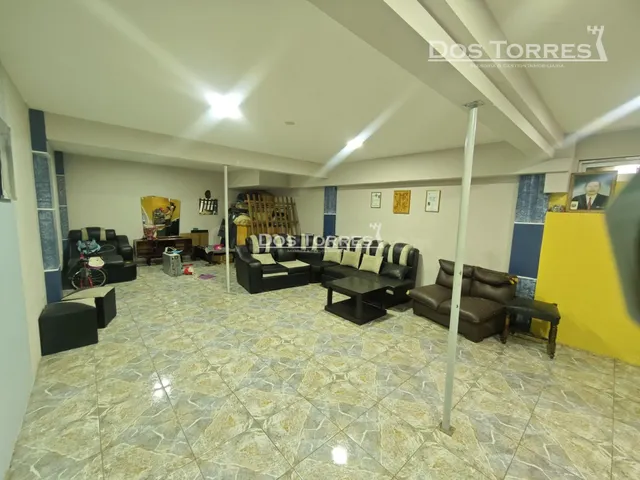 Casa 4 habitaciones 186m² en alquiler - Temporal — 2