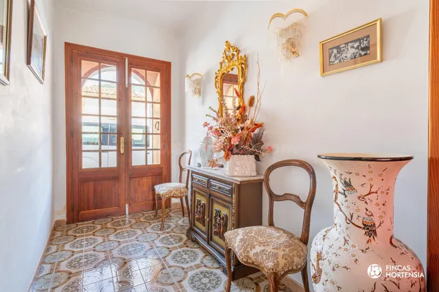 Casa muy soleada con vistas a las montañas - foto 4