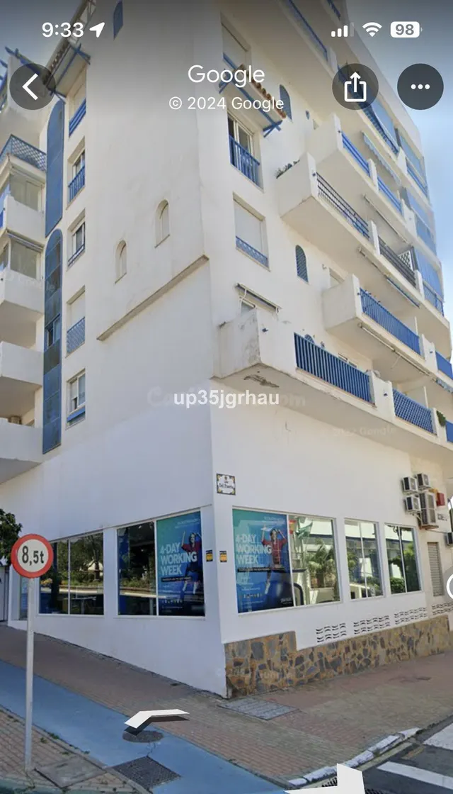 Local comercial 400m² en venta - Costa Del Sol — 3