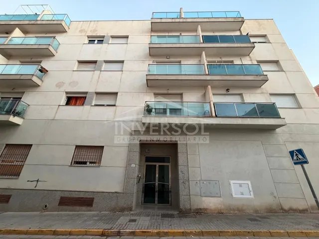 PISO EN EL CENTRO DE EL EJIDO