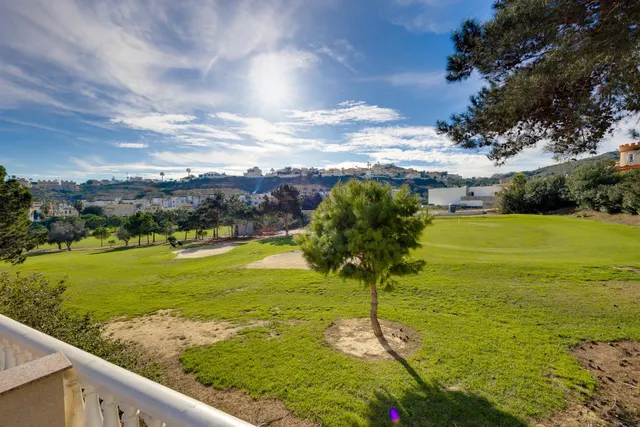 MAGNIFICO CHALET INDEPENDIENTE CON PISCINA PRIVADA Y VISTAS AL CAMPO DE GOLF EN CIUDAD QUESADA — 30