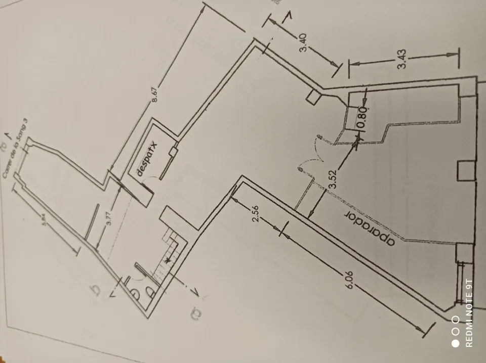 LOCAL COMERCIAL AL CENTRE DE 100m2 amb una rentabilitat actual del 6.25%