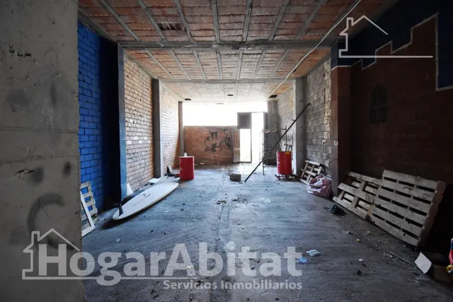 Gran patio privado y proyecto para diseñar tu casa unifamiliar en el centro urbano — 23