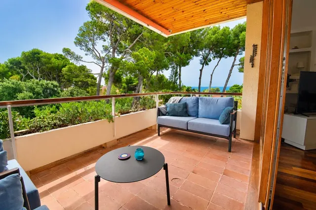 Apartamento con vistas al mar en Costa dels Pins, Son Server