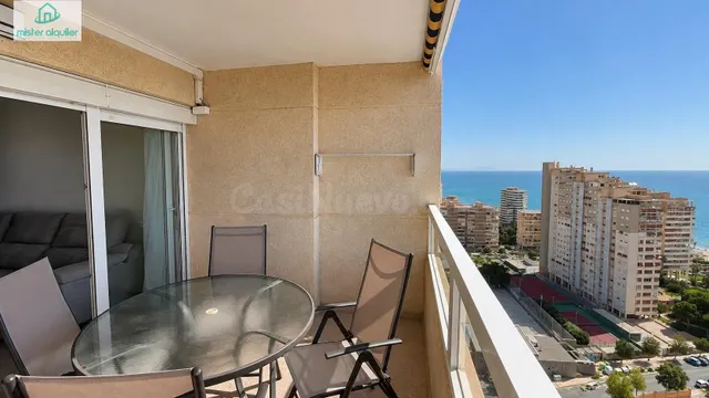 UN BALCÓN AL MEDITERRÁNEO EN LA PLANTA 17 — 18
