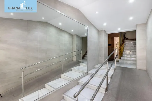 GRAN PISO EN CALLE RECOGIDAS — 36