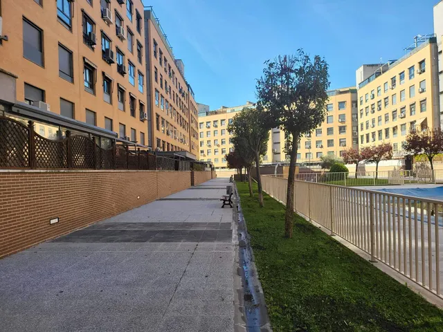 Piso en venta en Coslada - El Puerto por €460,000 — 27
