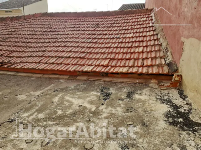 AMPLIA CASA CON DOS TERRAZAS PARA HACER TU HOGAR DE SUEÑO — 17
