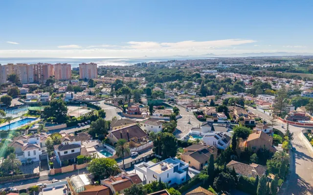Villa 4 habitaciones 245m² en venta - Campoamor — 36