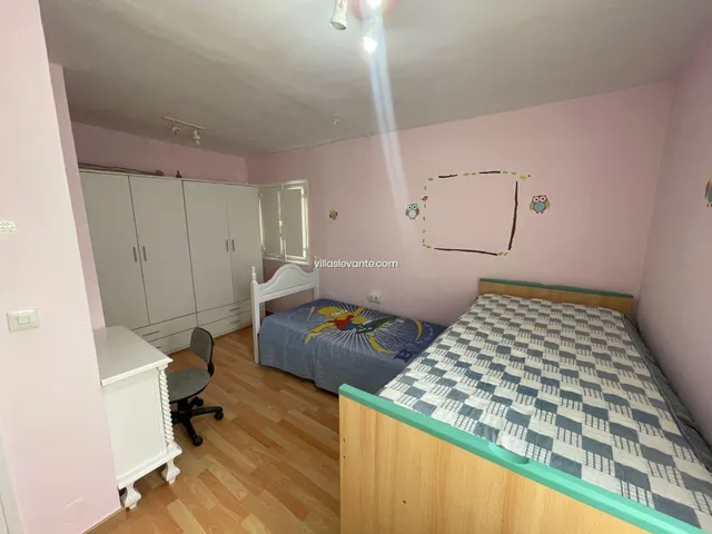 CASA CON TERRENO BENIDORM — 24