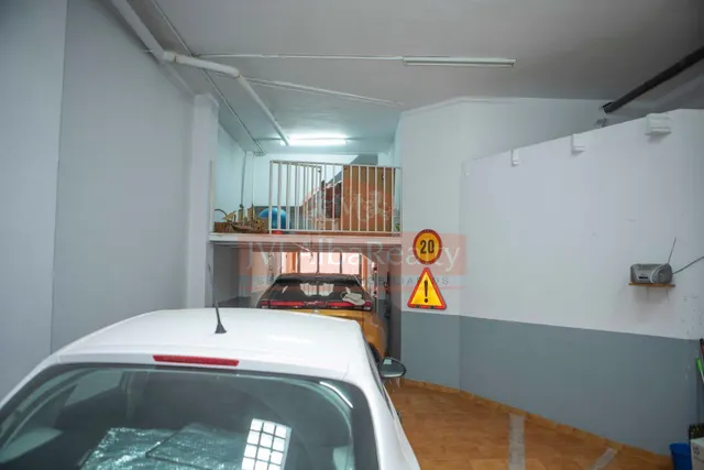 EN VENTA CASA O CHALET INDEPENDIENTE EN ZONA SAN PABLO. — 36