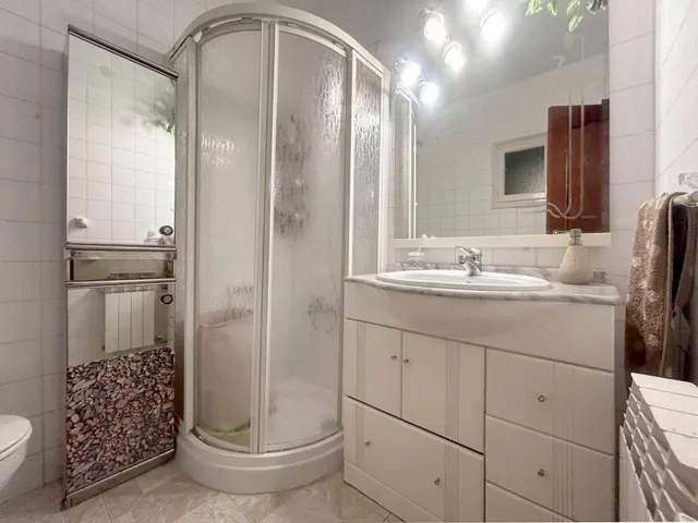 Piso en venta en calle Acadèmia – Lleida — 24