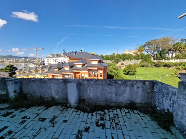 GRAN CASA DE 241 M2 CON TERRAZA Y VISTAS A LA RÍA DEL EO | FIGUERAS, CASTROPOL — 36