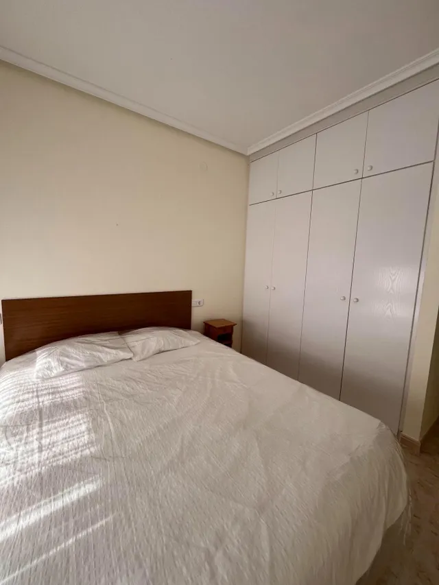 Gran piso de esquina de 3 dormitorios con garaje cerrado opcional en Colindres — 18