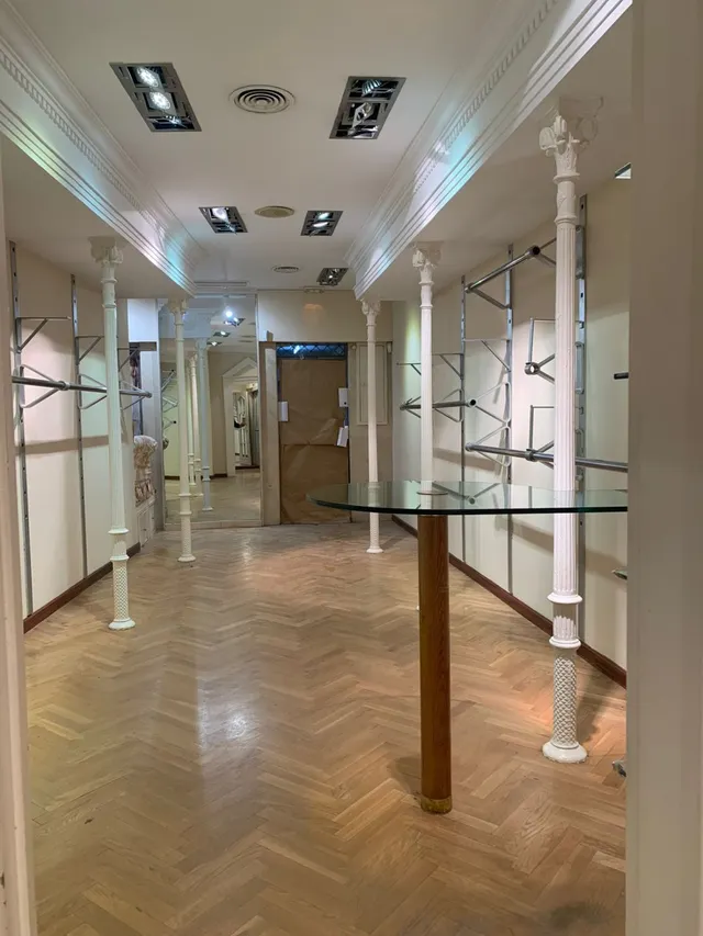 LOCAL COMERCIAL EN PLENO CENTRO DE NUESTRA CIUDAD — 17