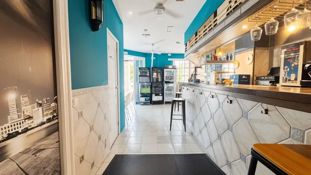 Bar en venta junto al lago de Mendillorri – Pamplona — 2