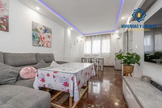 Encantadora Casa Reformada en Ogijares con Vistas y Espacios - foto 4