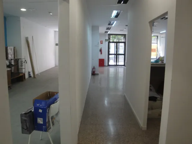 LOCAL COMERCIAL JUNTO PLAZA BENIDORM — 9