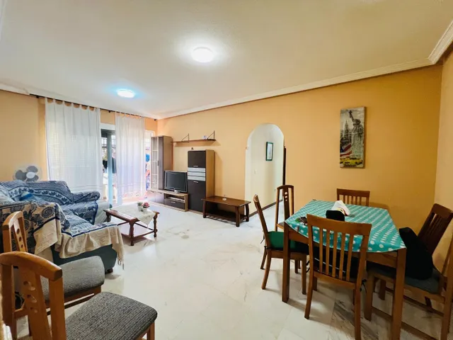 Villa Isabel piso de tres habitaciones , dos baños , garaje y trastero — 2