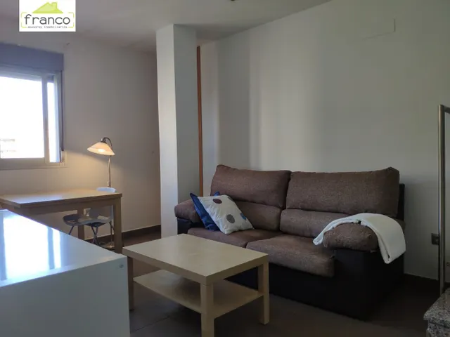 ALQUILER ATICO JUNTO A ESCUELA DE IDIOMAS- MURCIA CAPITAL CENTRO — 7