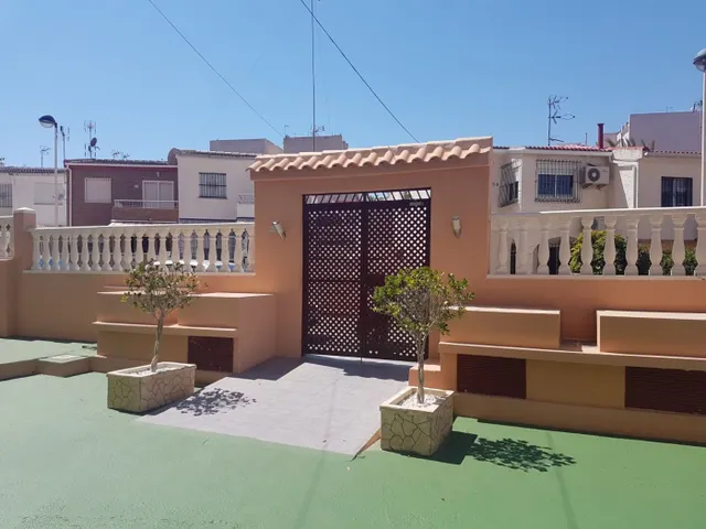 1 dormitorio, vistas al mar, cerca de la playa de La Mata — 11