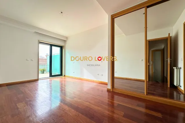 Apartamento 2 habitaciones 108m² en alquiler - Mafamude e Vilar do Paraíso — 23