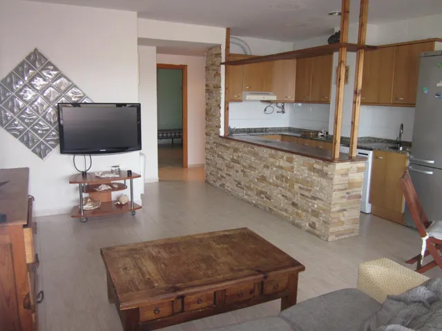 Apartamento a 50 mts de La Playa Cala Crancs 2 habitaciones piscina y parking — 14