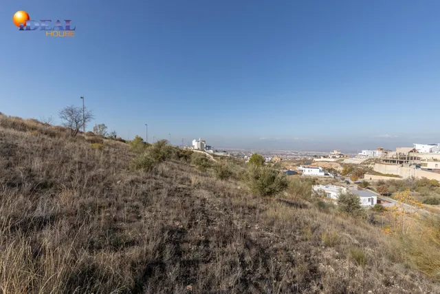 MAGNIFICA PARCELA EN ALTOS DE LA ZUBIA — 3