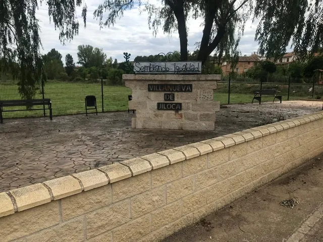 FINCA URBANA EN VENTA  EN VILLANUEVA DE JILOCA , ZARAGOZA — 4