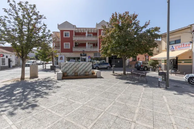 Piso con terraza de 31 m2 y cochera en el centro de hijar — 35