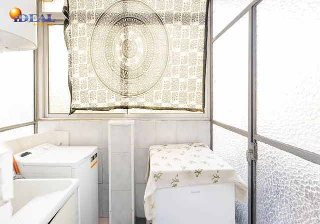 En Venta Piso de 4 dormitorios con ascensor, ideal para reformar a tu gusto. — 8