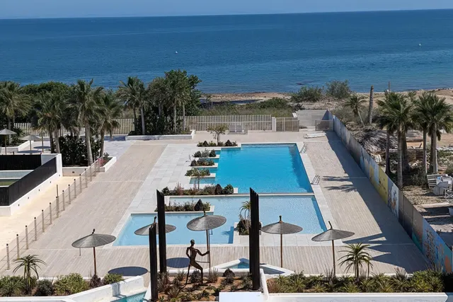 ÁTICO  EXCLUSIVO EN PRIMERA LÍNEA DE PLAYA CON TERRAZA Y VISTAS PANORÁMICAS! PLAZA DE GARAJE Y TRASTERO OPCIONALES! — 15